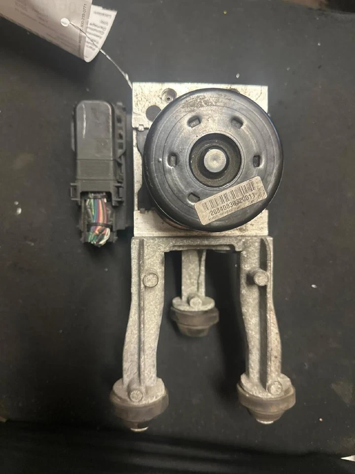 Dodge Challenger 2012 ABS conjunto de módulo de bomba de freno antibloqueo OEM Foto 2 de 2