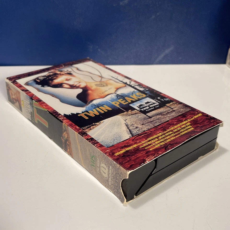 Twin Peaks VHS 7 Tape Set Original 7 Episodes (6 Of 7) SEALED! SUPER RARE!!! - Image 4 of 4