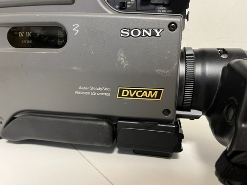 Sony DSR-250P DVCAM Digital Video Camera Recorder Parts Donor Used Condition - Picture 8 of 18