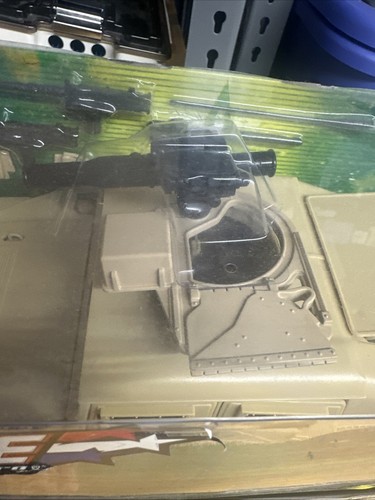 GI Joe Desert Humvee With Duke - Picture 20 of 20