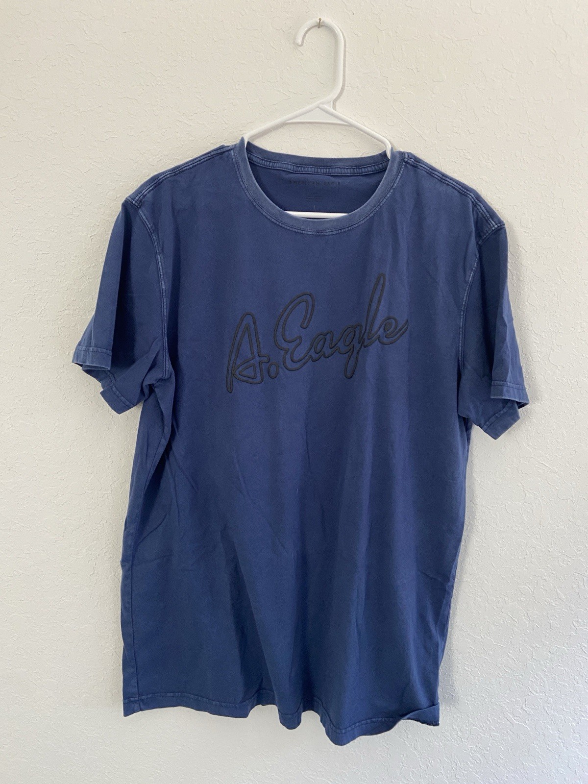 american eagle tshirt men large - image 3
