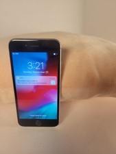 Apple iPhone 6 - 16 GB - Silver AT T 