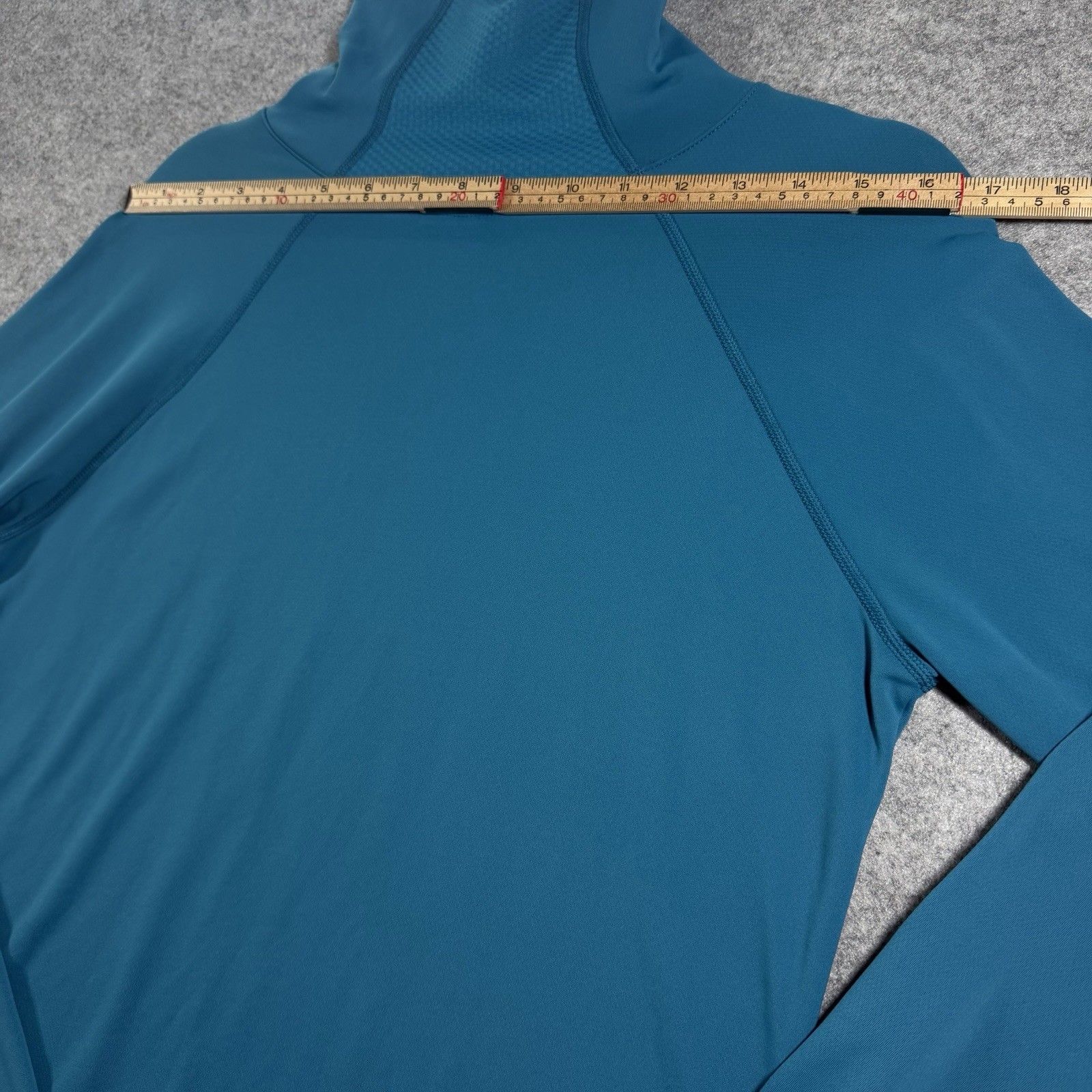 Under Armour Run All Season Pullover Womens XL Blue Mock Neck Thumbhole Stretch thumbnail 10