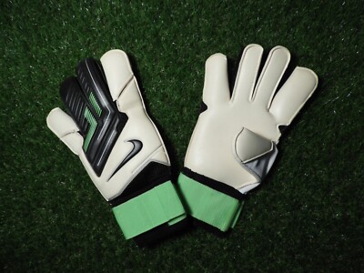 Nike Vapor Grip 3 Torwarthandschuhe weiß und grün Größe 10