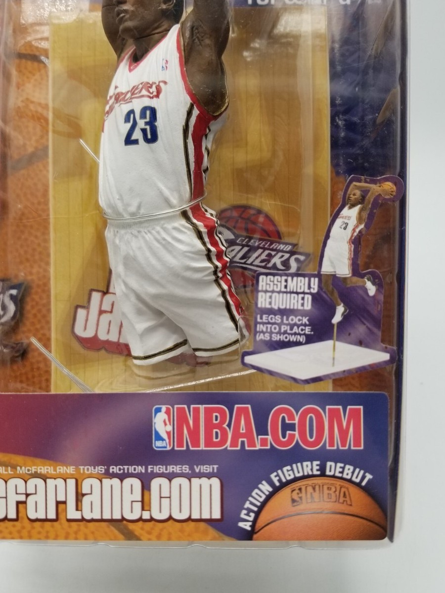 McFarlane LEBRON JAMES Series 5 2003 Rookie Fig. SportsPicks Debut