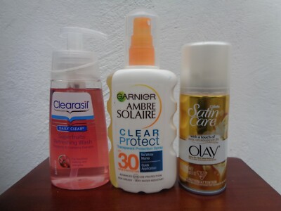 Gillette Satin Care + Clearasil Refreshing Wash + transparentes Schutzspray
