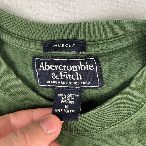 Vintage Abercrombie and Fitch T-Shirt passt klein Schlamm Wrestling Schiedsrichter lustig Y2K 00er - Bild 4 von 8