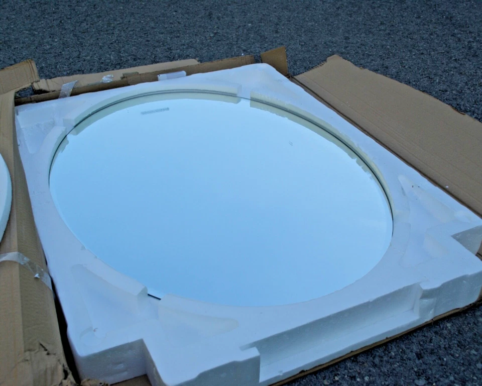 Gatco Clear 26-1/2" X 19-1/2" Frameless, Flush Mount Oval Mirror - Item no 5801A - Image 2 of 4