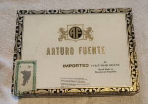 NICE WOODEN 9 1/2 X 7 1/4 X 2 CIGAR BOX " ARTURO FUENTE "  CURLY HEAD DELUXE