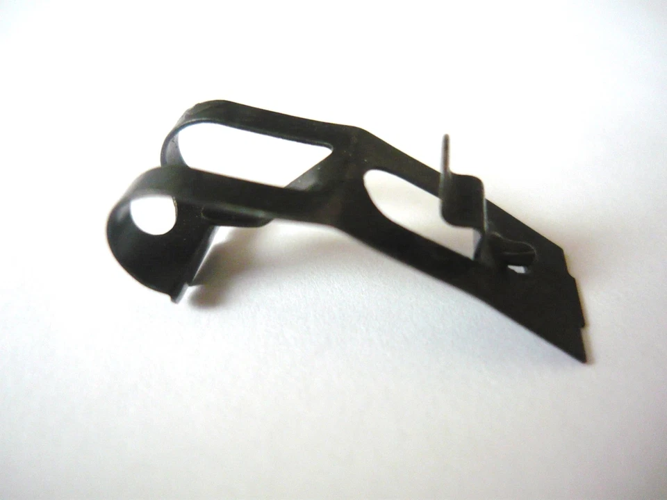 76x4467 Agrafe de bulbe thermostat pour four BRANDT DE-DIETRICH THOMSON