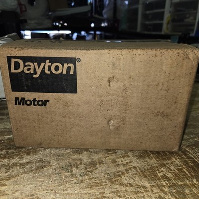 Dayton Split Phase AC Motor Model 5K586B 1/3 HP 1725 R.P.M. Diameter Shaft 1/2''.
