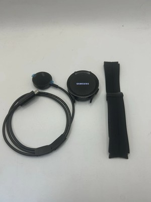 Samsung Galaxy Watch Pro 5 Smartwatch LTE 45mm GPS Titanium Frame Black