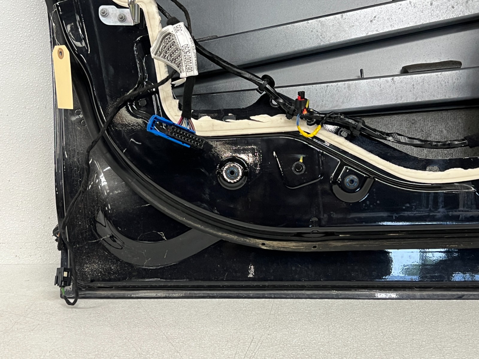 ⭐2014-2020 MASERATI QUATTROPORTE FRONT LEFT EXTERIOR DOOR PANEL OEM LOT2638