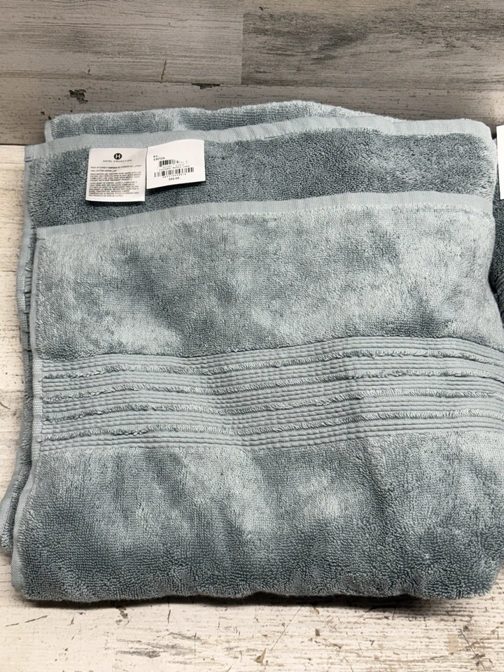 Set of 2 Hotel Collection Turkish 30" x 56" Bath Towels Vapor Blue New - Image 3 of 4