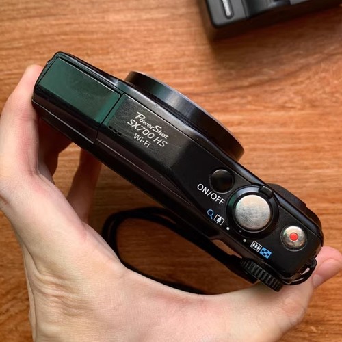 Canon PowerShot SX700 HS Black 16.1 MP 30x Zoom Wifi Digital Camera Tested - Picture 3 of 9