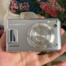 Fujifilm Finepix F31FD 6.3MP 3x Optical Zoom Digital Camera AFLock