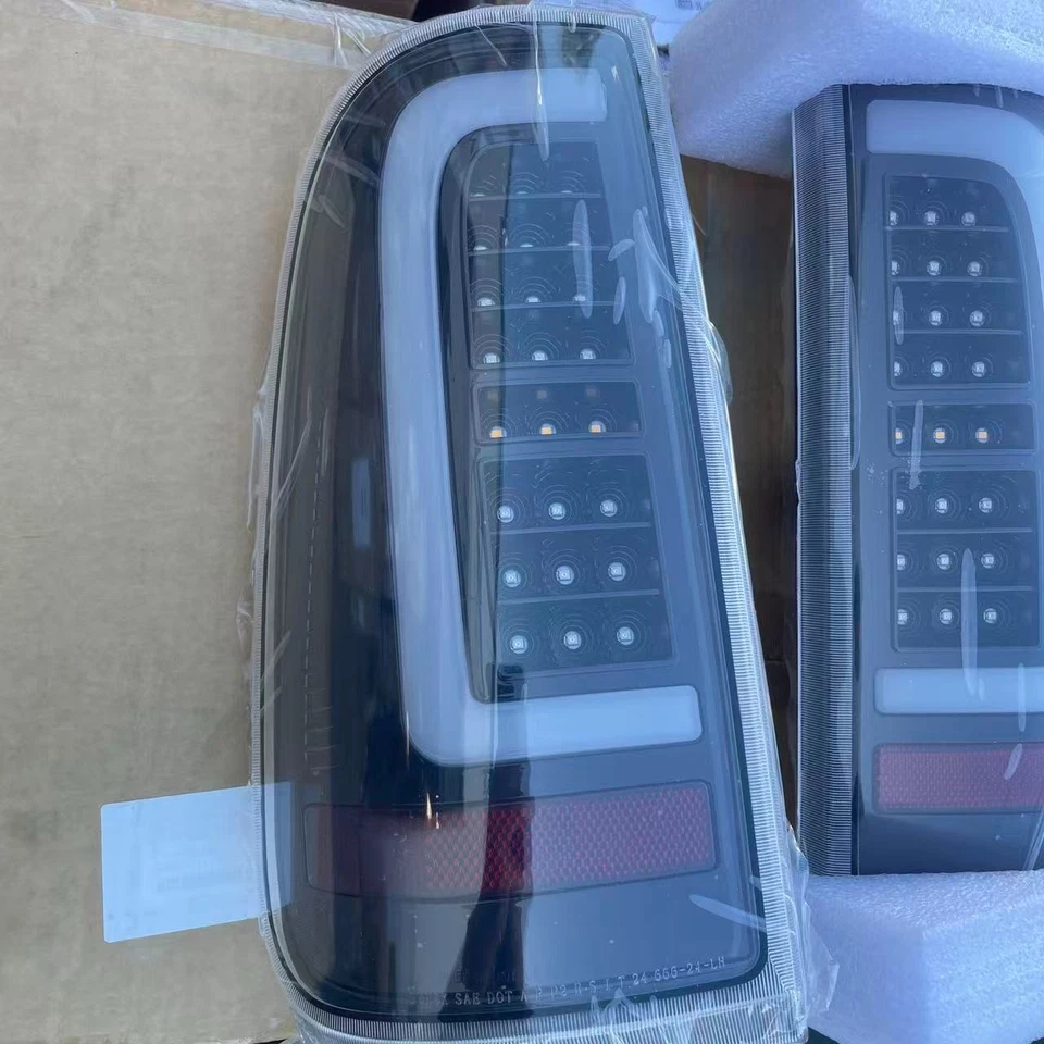 Luces traseras LED para Ford F250 F350 F450 F550 Super Duty 2008-2016 izquierda y derecha Foto 4 de 4