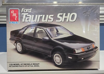 AMT Ertl 1989 Ford Taurus SHO Plastic Model Car Kit 1:25 Scale Sealed ...