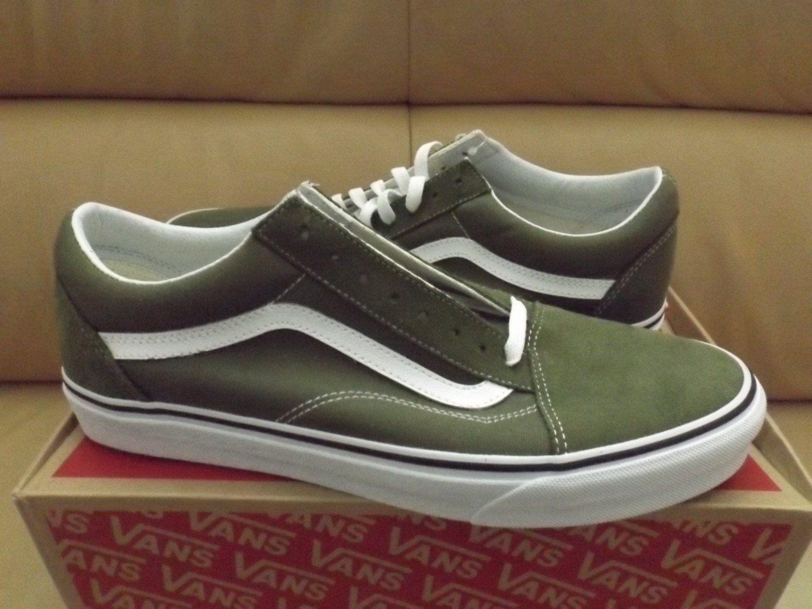 vans old skool winter moss white