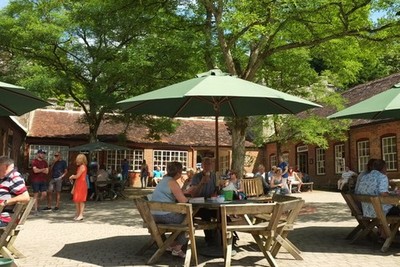 Photo 6x4 Outdoor tables, Spread Eagle, Stourhead Gasper A well-patronise c2016