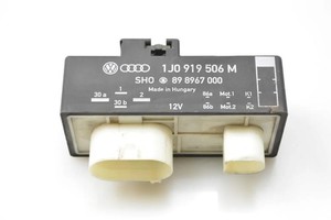 VW POLO 6R, 6C Steuergerät für Lüfter 1J0919506M 1.60 Diesel 2010 32810116