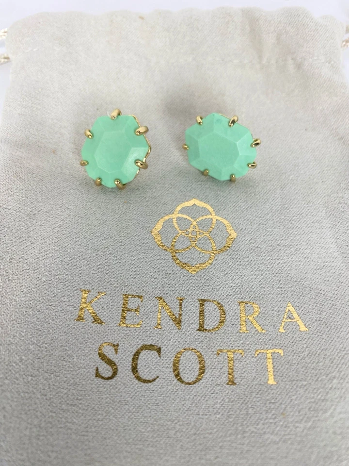 Aretes Kendra Scott Morgan Magnesita Verde Menta con Marcos Dorados Retirados Foto 4 de 4