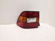 Feu arrière Lexus LS