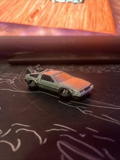 BACK TO THE FUTURE TIME MACHINE     2015 Hot Wheels Space Team Series  Delorean