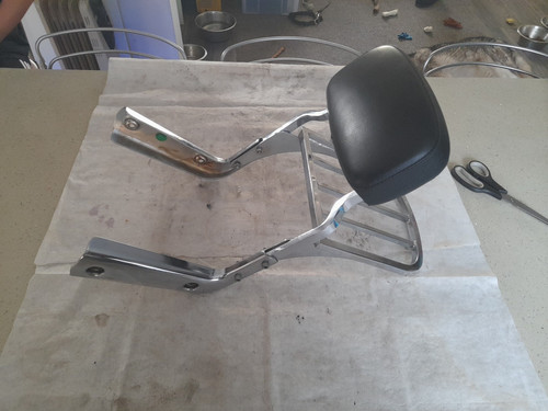 Triumph America Speedmaster Sissy Bar Rack Genuine - Picture 14 of 24