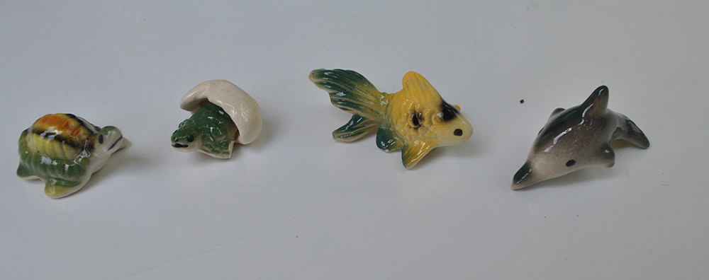 4 Pcs Animal Dollhouse Miniature Ceramic Turtle Baby Turtle  Golden Fish Dolphin