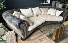Sofa und Designer Glastisch