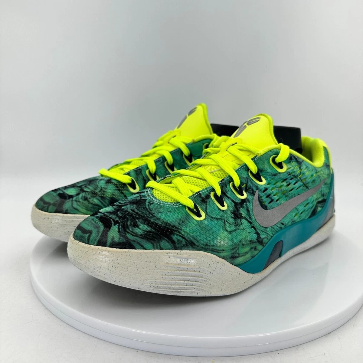 Kobe Shoes For Women