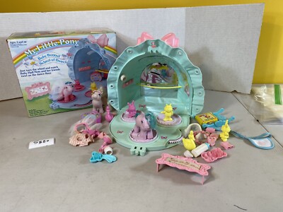 RARE box My Little Pony Baby Bonnet School of Dance play set toys 