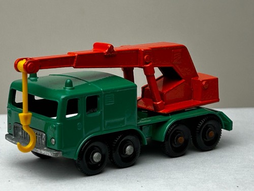 Matchbox No. 30, 8 Wheel Crane Truck with New Model Original Box - Picture 9 of 17