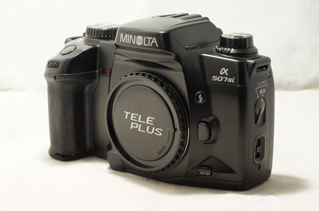 nikon mirrorless 35mm lens