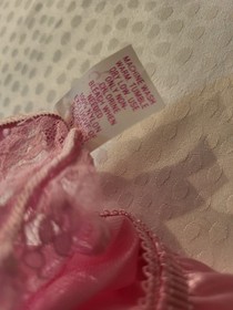 VTG Encounters SZ 10 Pink Shiny Nylon Floral Lace High Waist Bikini Panty USA