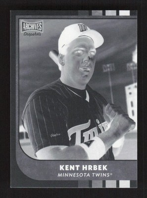 Kent Hrbek 2021 Topps Archives Snapshots Negative Inverse #/25 #11