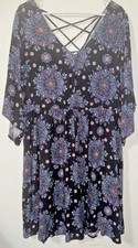 Vestido Tórrido Negro con Mandalas Coloridos Azul Rosa Cruzado Espalda Talla 2