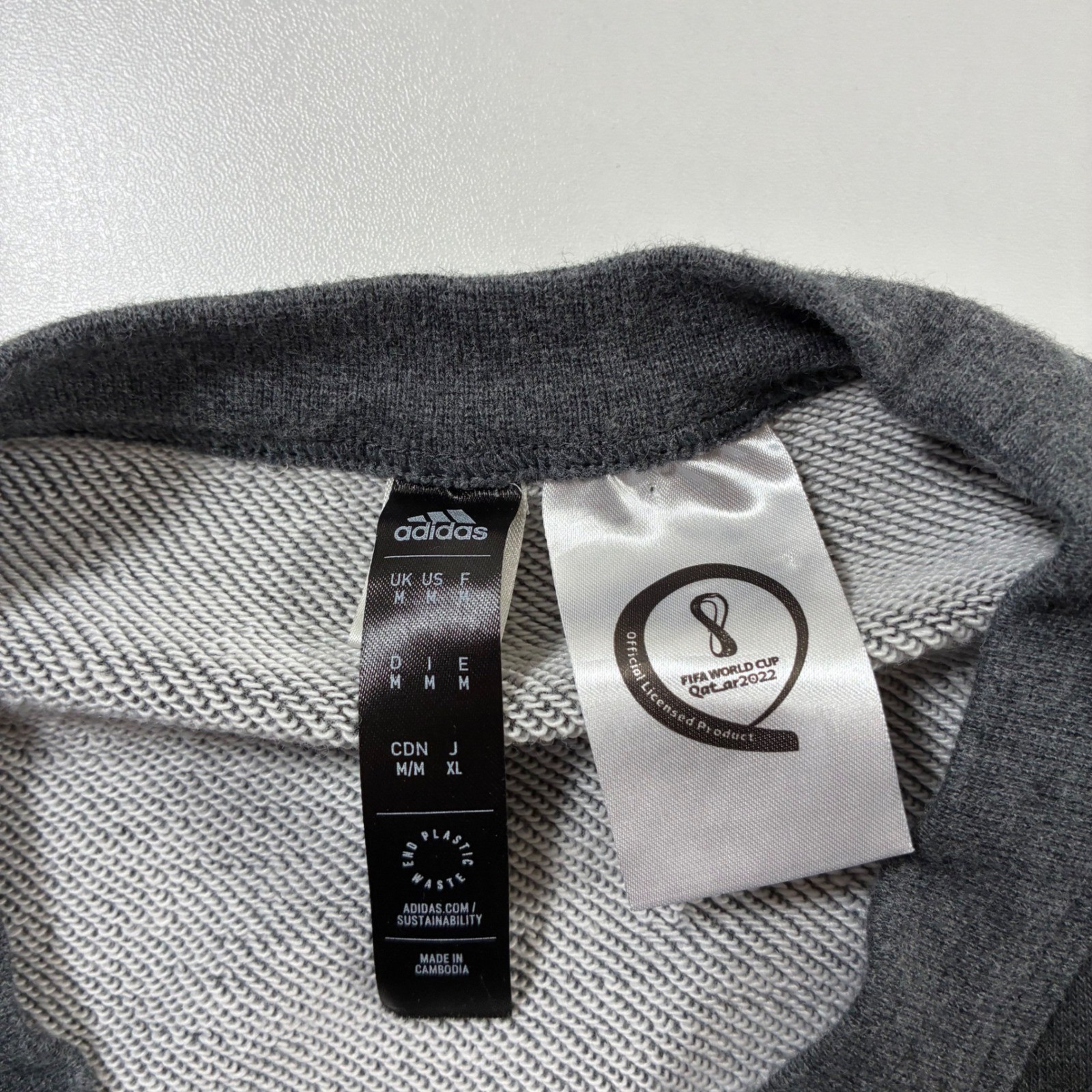 Adidas FIFA World Cup Qatar 2022 Sweatshirt Medium Gray Crewneck Soccer image 4
