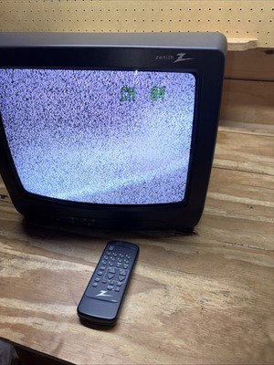 ZENITH 13'' Color Television C13A02D Retro Gaming Tested Coax In - With Remote
