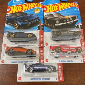 Hot Wheels Mustang Set | eBay