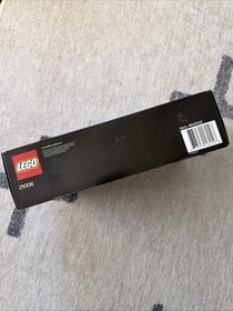 New LEGO Architecture 21006 The White House Building SET 560 pcs age 12+ SEALED