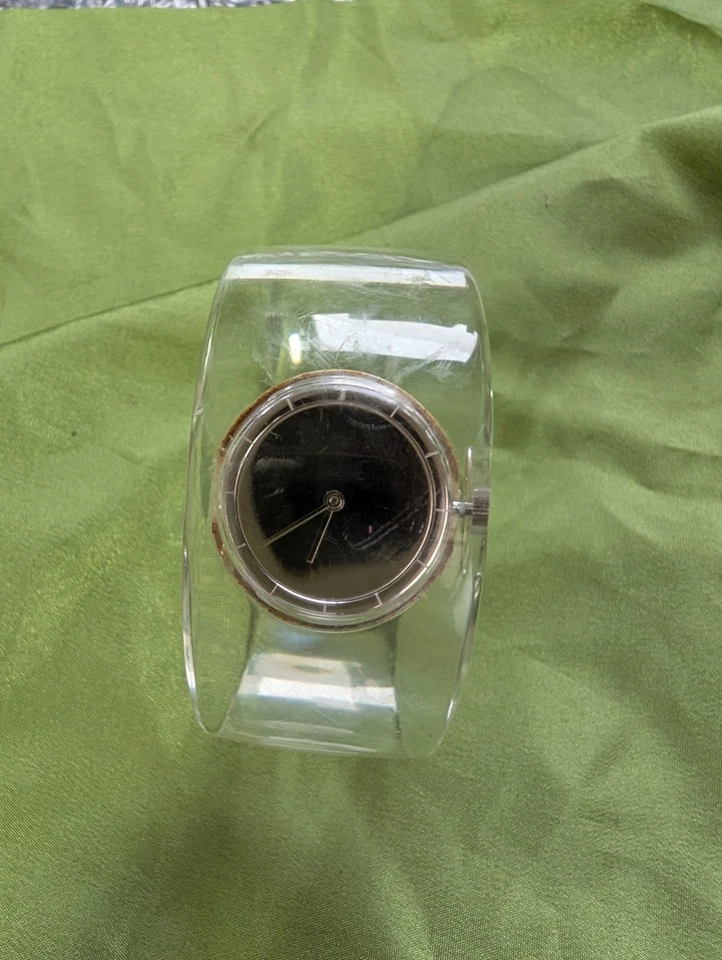 Reloj Pulsera ISSEY MIYAKE O-Bold Brazalete Transparente NYAS001 Tokujin Yoshioka JAPÓN Usado Foto 2 de 4