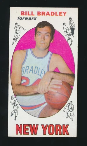 1969-70 Topps Basketball -#43 BILL BRADLEY RC (N. Y. Knicks) *HOF* Crease Free