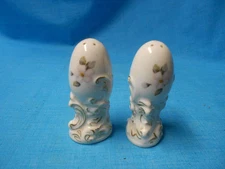 Vintage Viena Industrial Argentina Porcelain Salt Pepper Set