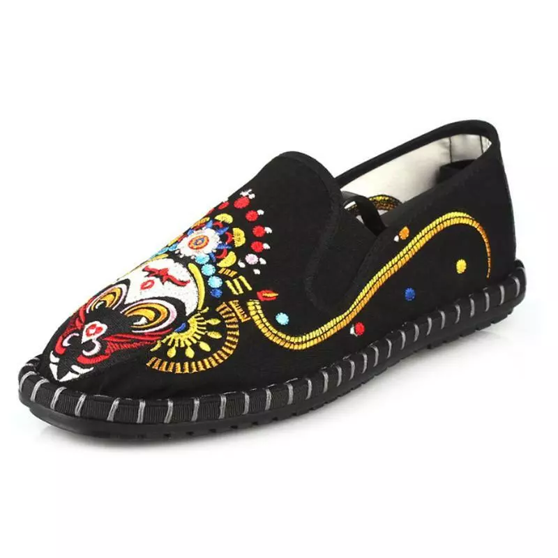 Old beijing style casual cloth shoes shop