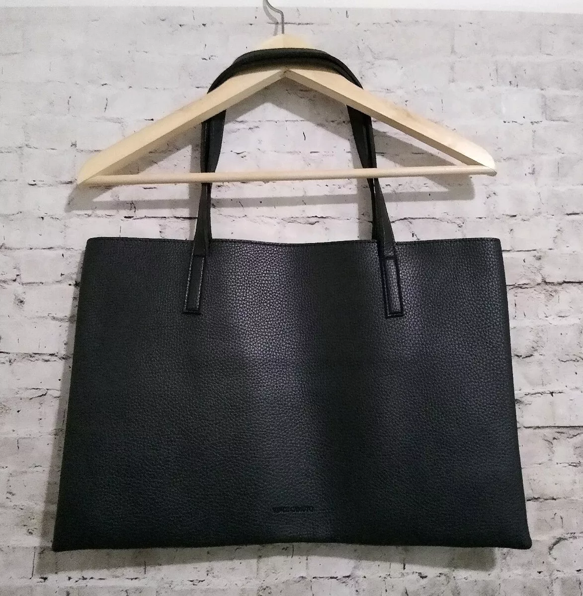 Vince camuto vegan 2025 leather tote bag