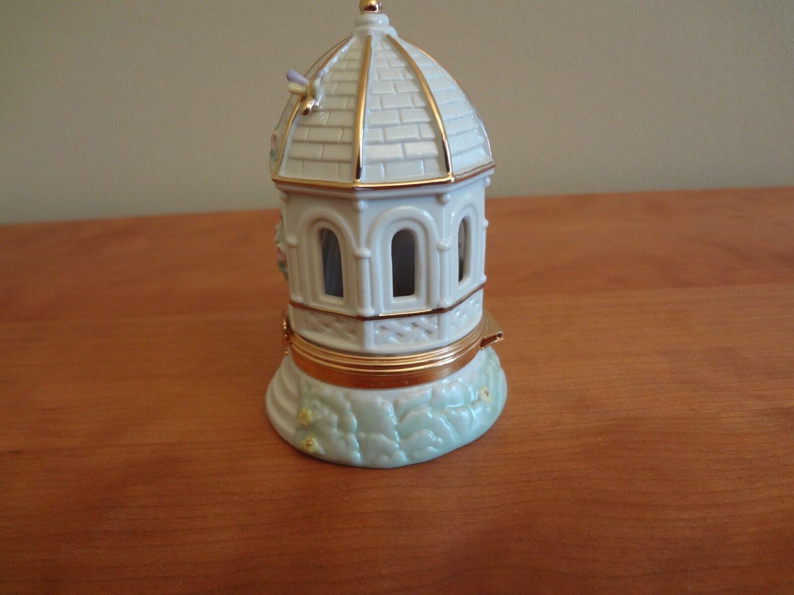 Foto 3 di 10