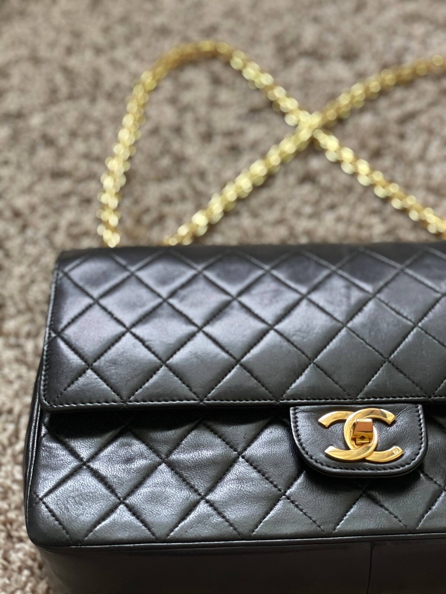Chanel Vintage Classic Double Flap Bag Lambskin Medium Black