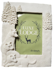 Cornice portafoto Luxe Lodge per foto 4"x6" bianca design 3D lupi alberi sempreverdi
